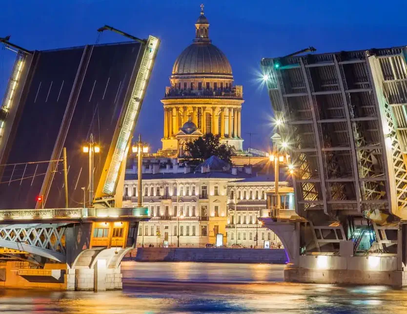 Sankt Petersburg bei Nacht Sankt Petersburg bei Nacht