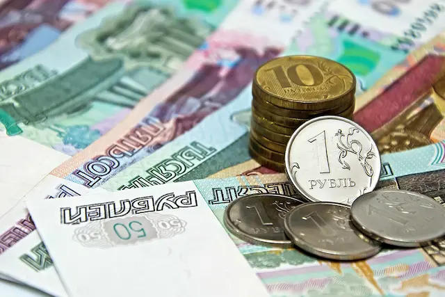 Für Russland-Reisende gilt wohl bis auf weiteres: nur Bares ist Wahres