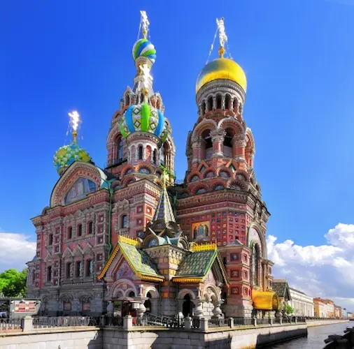 Brot und Salz: traditioneller russischer Willkommensgruss Brot und Salz: traditioneller russischer Willkommensgruss