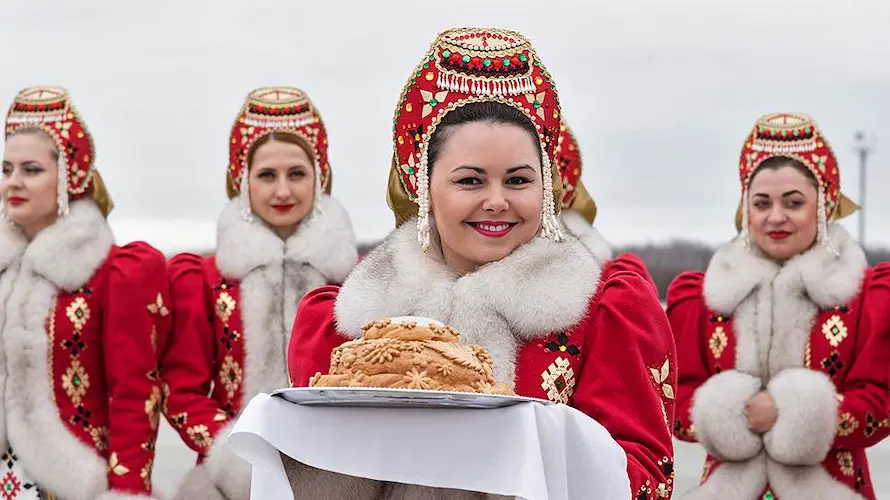 Brot und Salz: traditioneller russischer Willkommensgruss